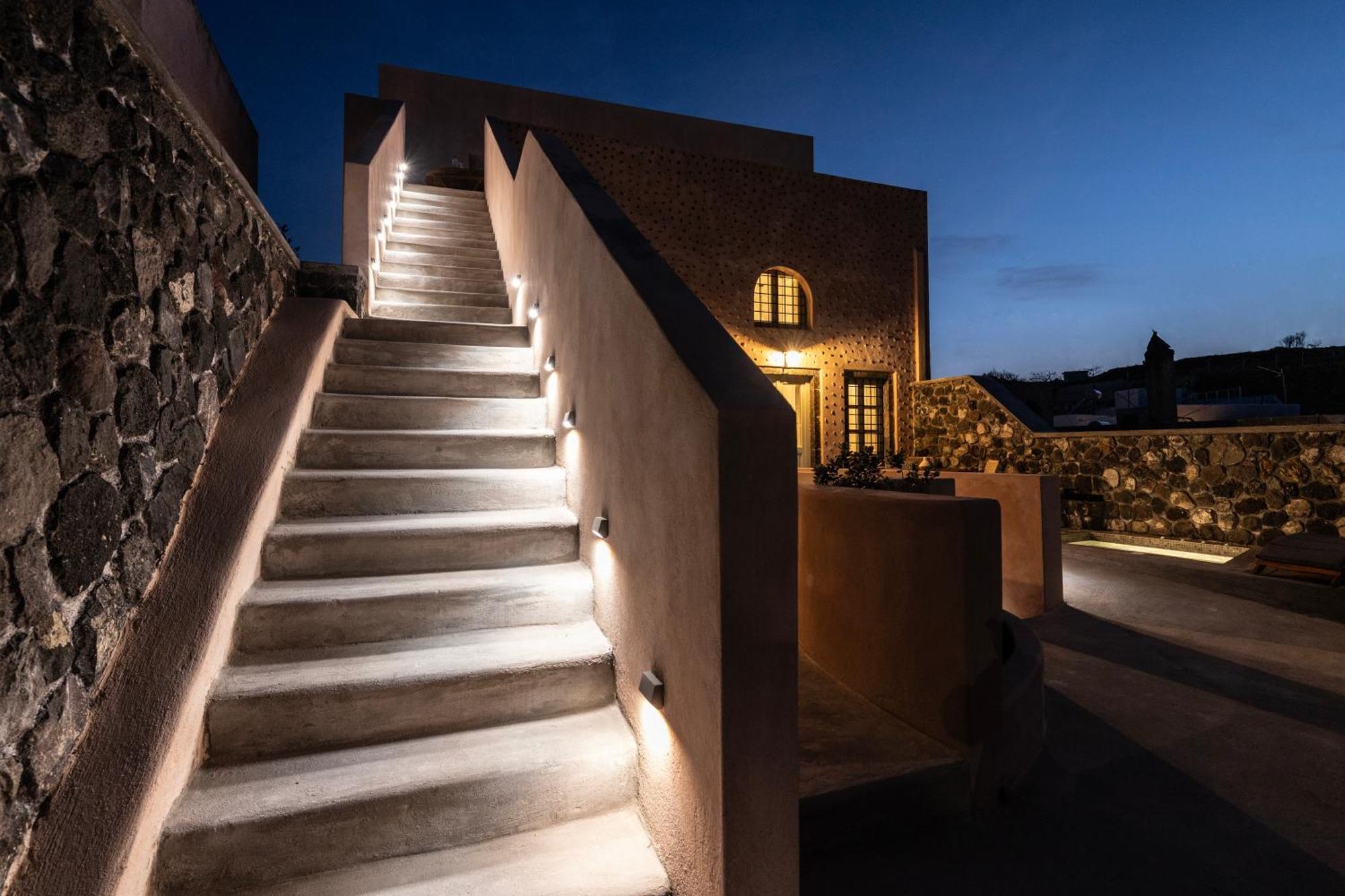 Frescoes Luxury Suites By Kb Hospitality Mesaria Exterior foto